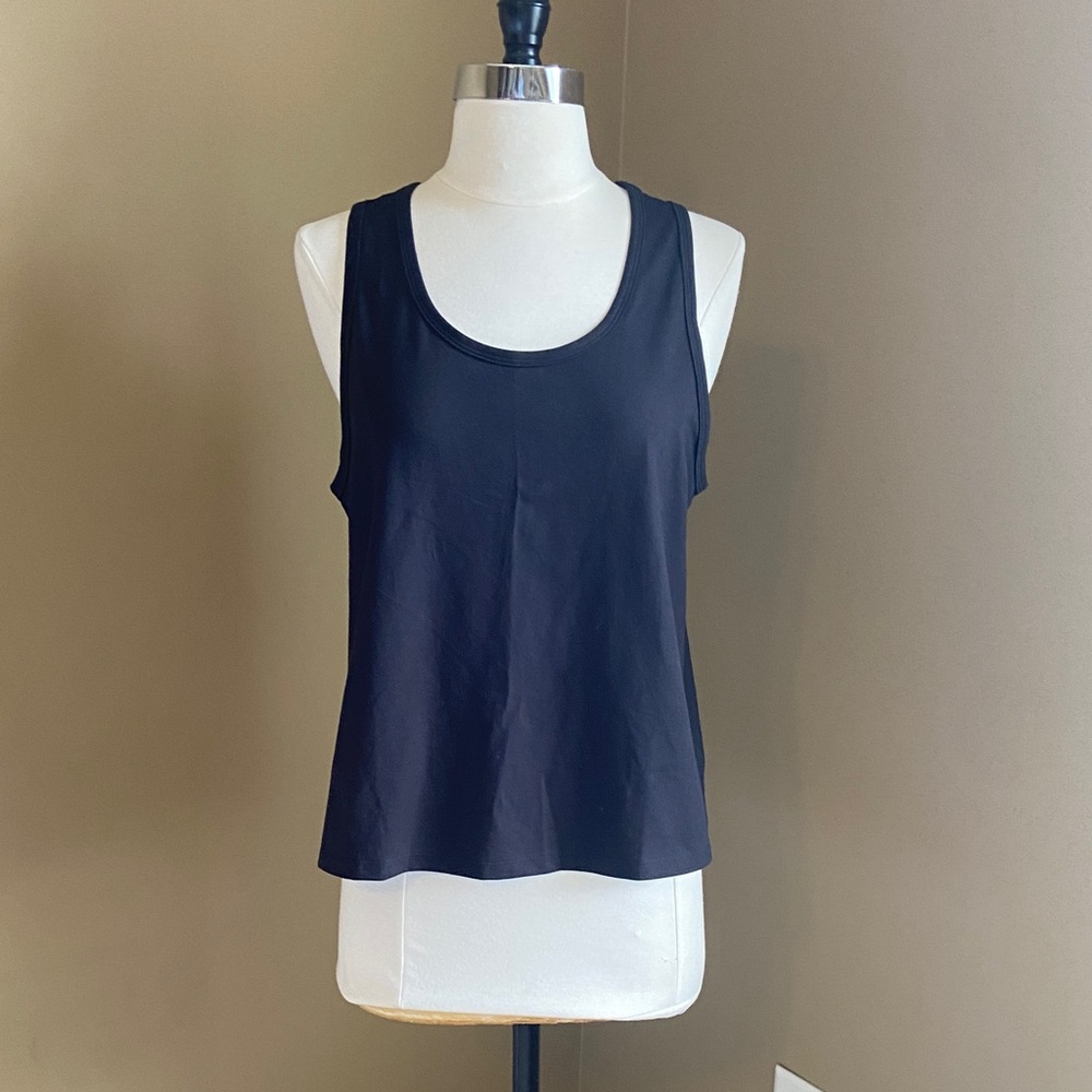 Athleta Black Sleeveless Workout Tank‎ - Medium